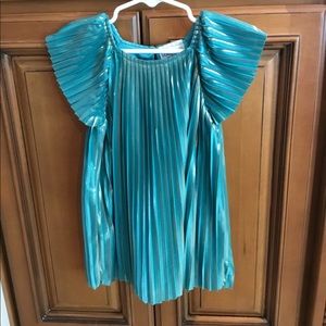 🎉 HP 4/8/18 🎉 Osh Kosh iridescent dress